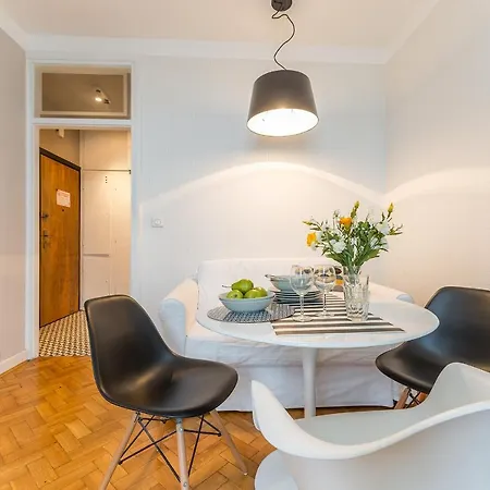 For Rent Center Apartman Varsó