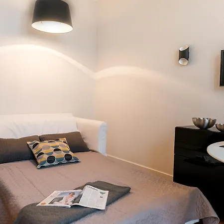 For Rent Center ワルシャワ